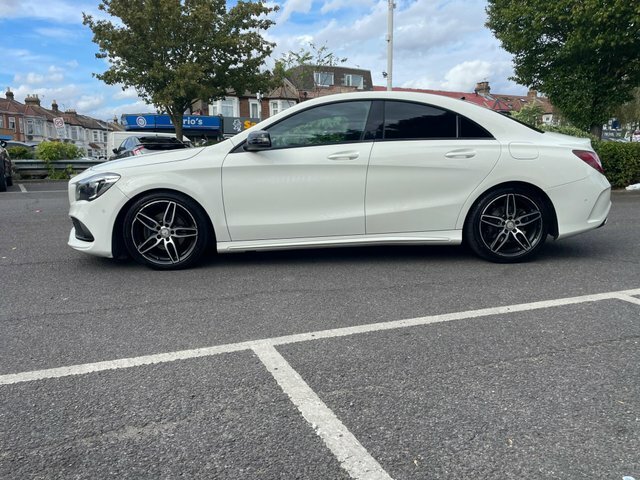 Mercedes-Benz CLA Class 1.6 Cla180 Amg Line White #5