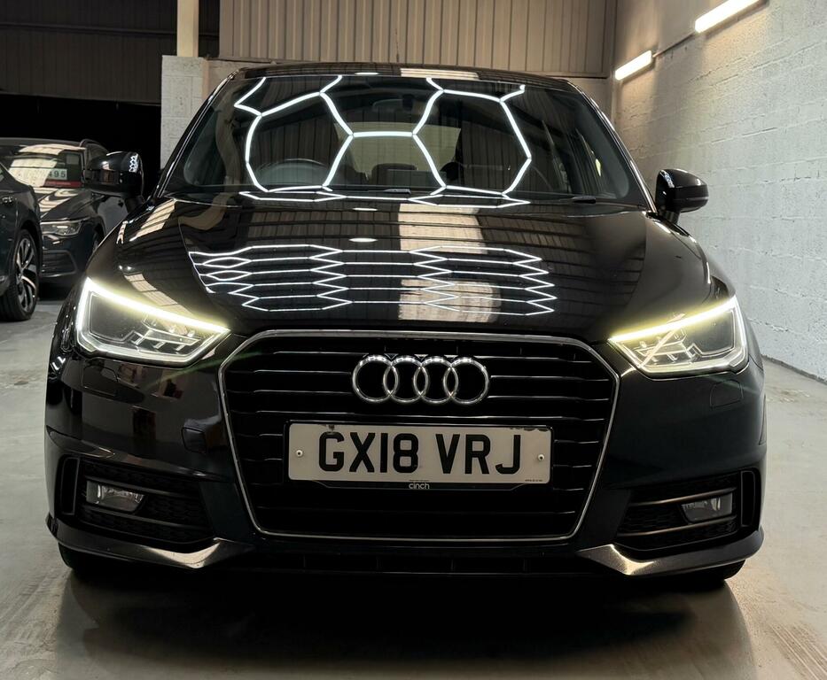 Audi A1 S Line Black #2