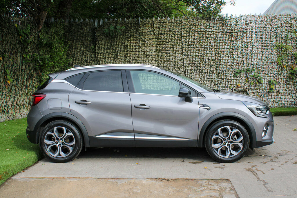 Renault Captur Techno Grey #3