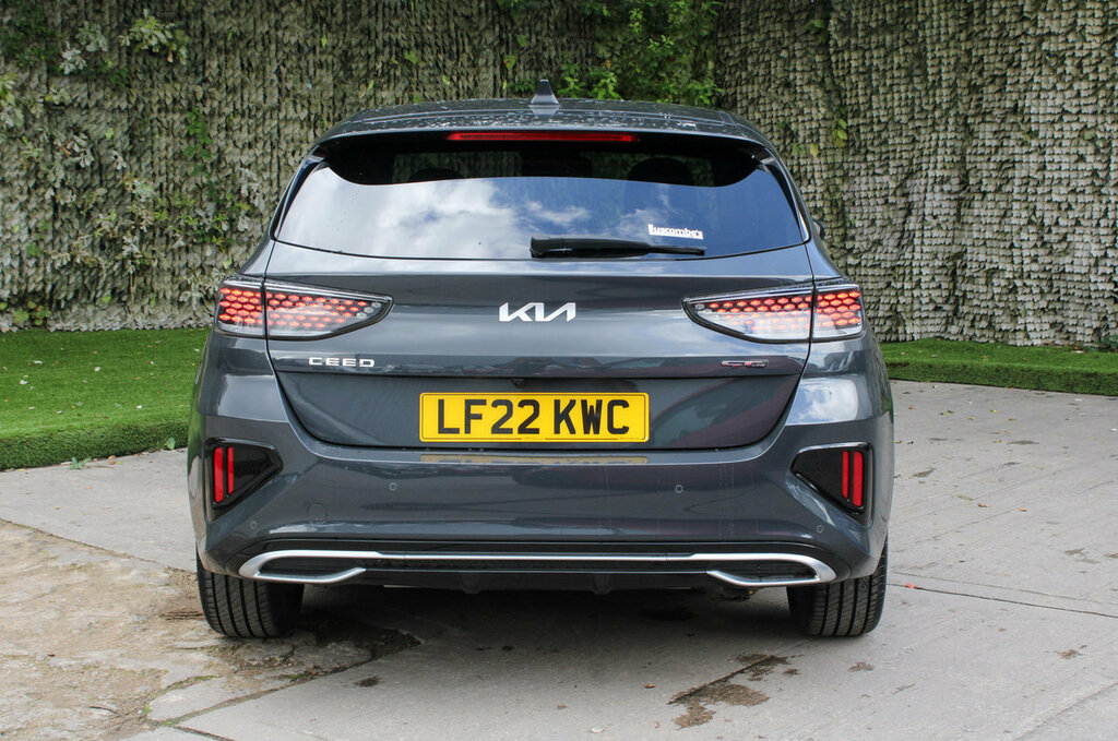 Kia Ceed Gt-line Silver #4