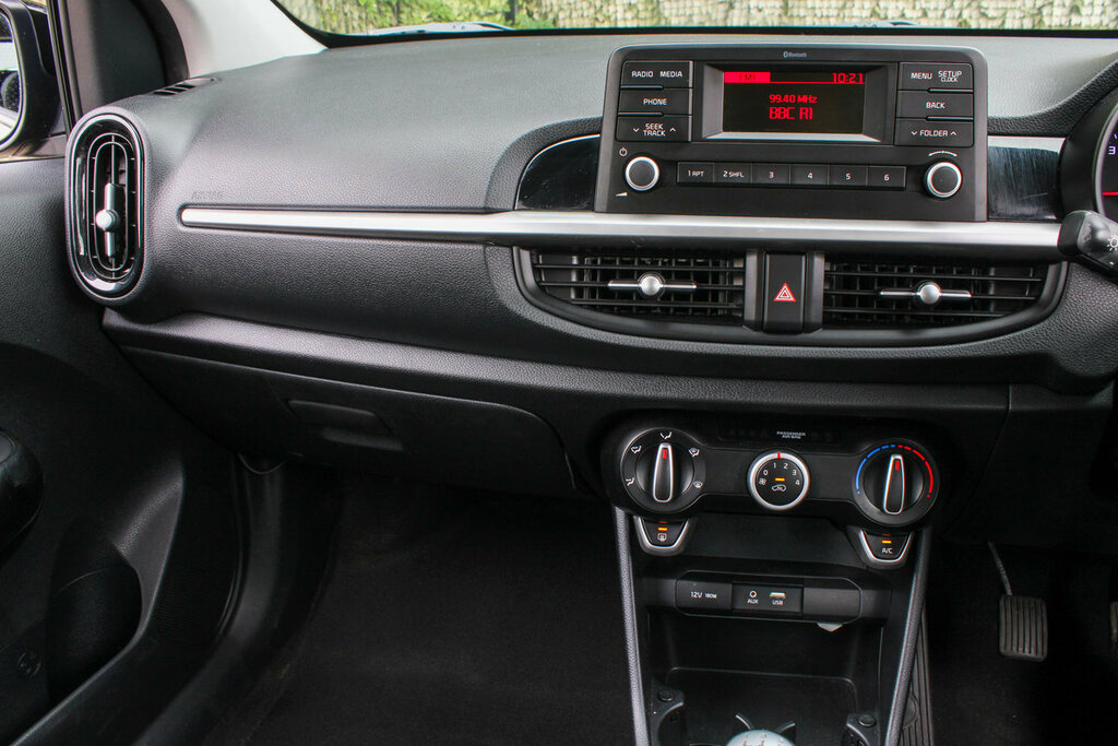 Kia Picanto 1.0 1 Silver #25