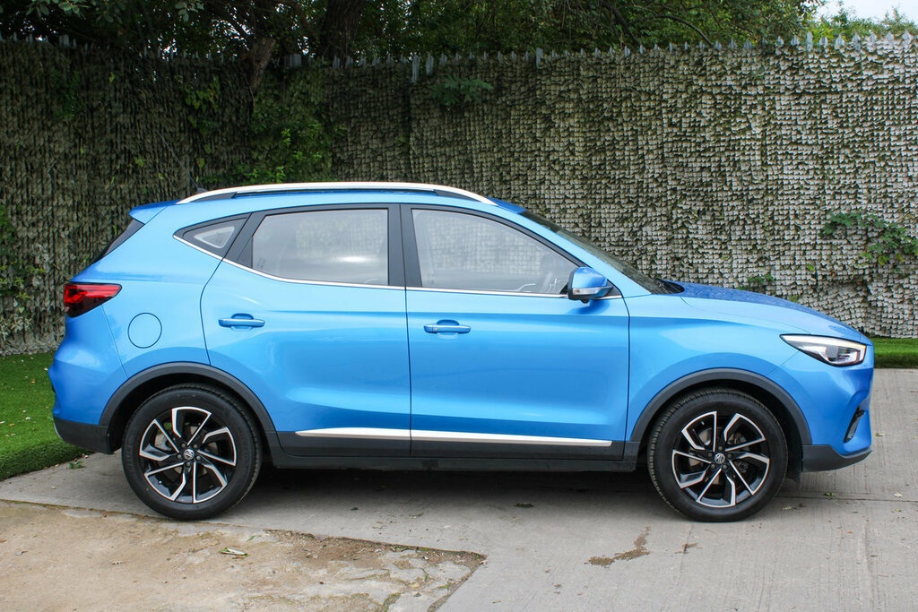 MG ZS Exclusive Blue #3