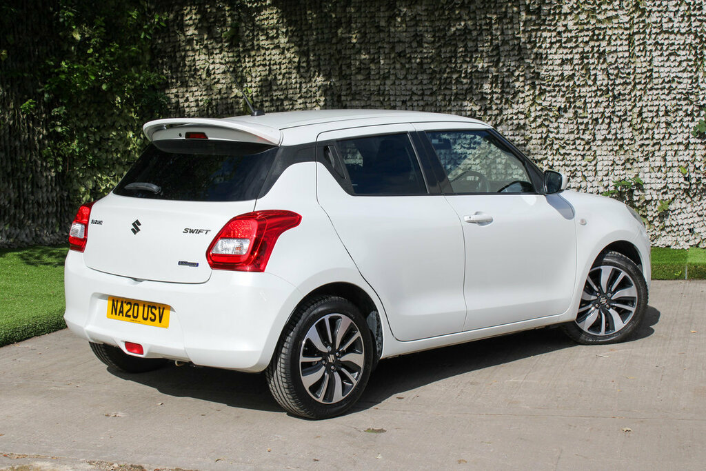 Suzuki Swift Sz-t White #4