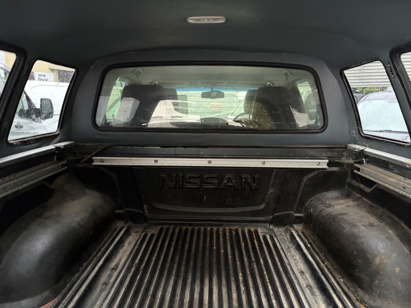 Nissan Navara Platinum Black #21