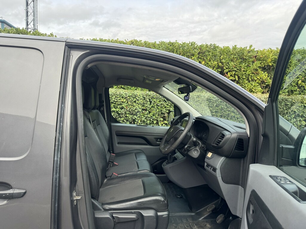 Peugeot Expert Panel Van Grey #12