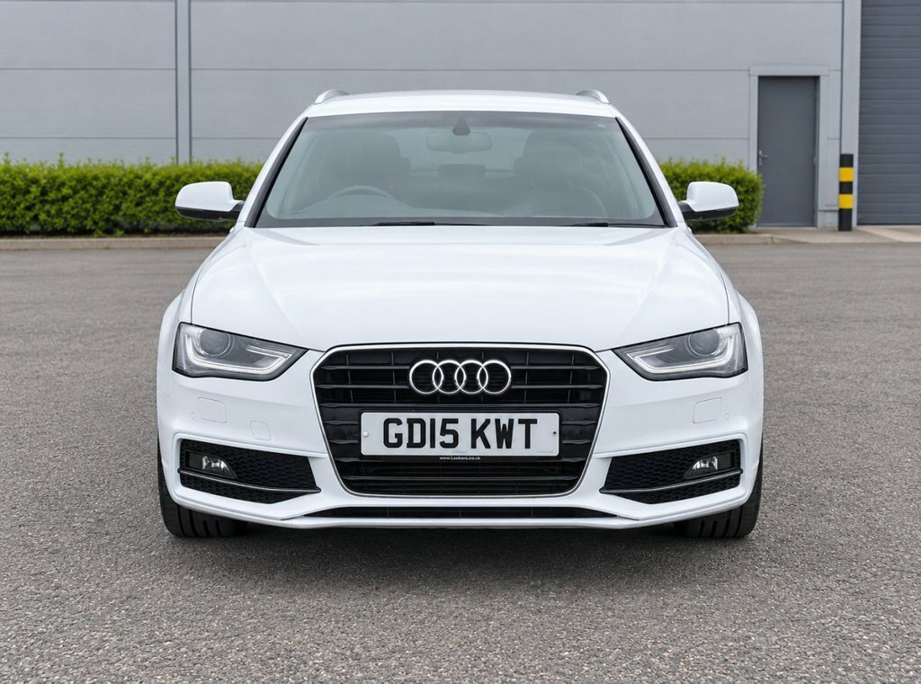 Audi A4 Avant 2L S Line White #3