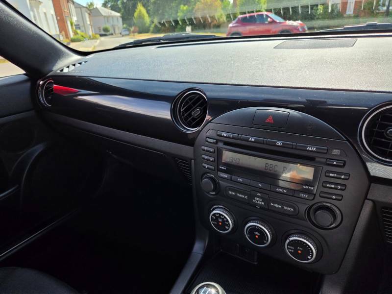 Mazda MX-5 Se Convertible White #15