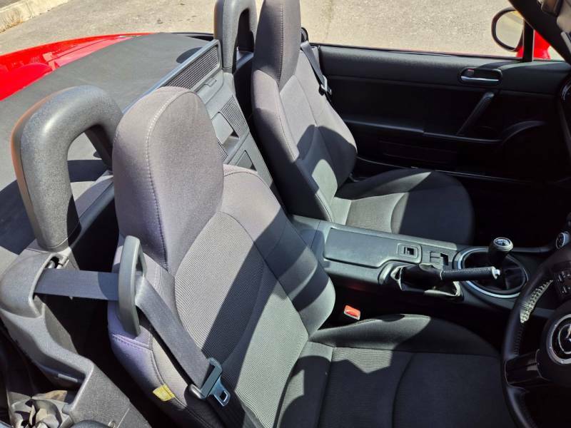 Mazda MX-5 Se Convertible White #9