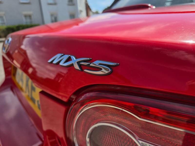 Mazda MX-5 Se Convertible White #19