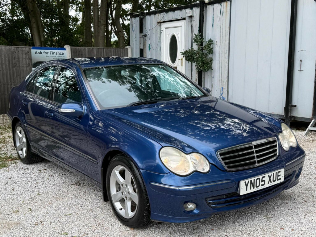 Mercedes-Benz C Class Elegance Se Red #48