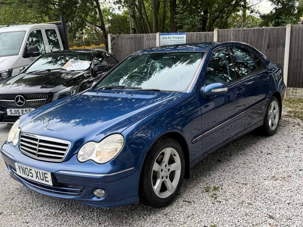 Mercedes-Benz C Class Elegance Se Red #24