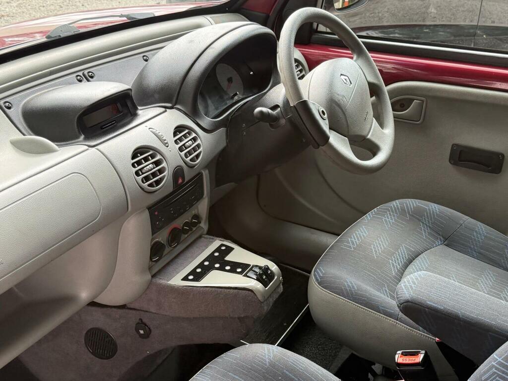 Renault Kangoo 1.6 16V Authentique Red #18