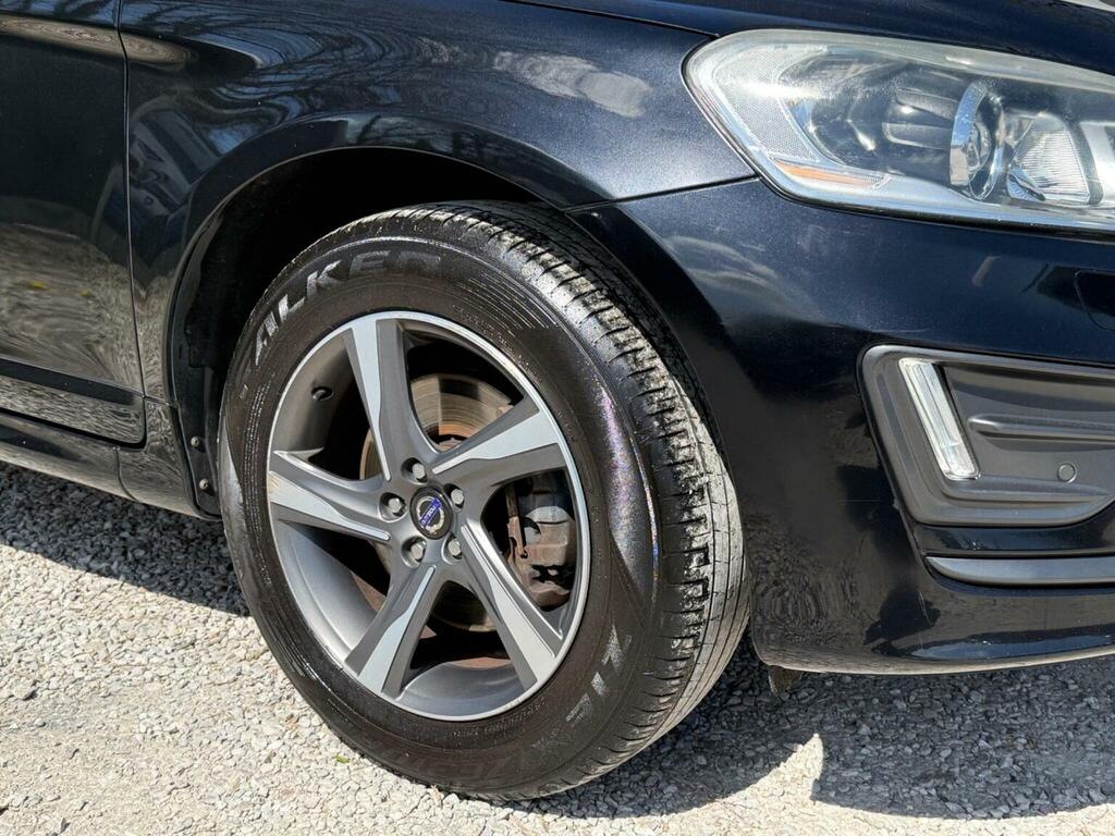 Volvo XC60 2.0 D4 R-design Lux 178 Bhp Black #19