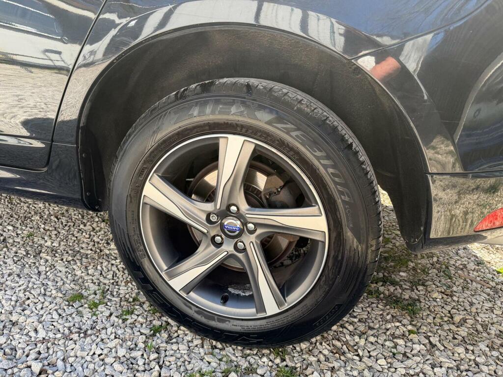 Volvo XC60 2.0 D4 R-design Lux 178 Bhp Black #21
