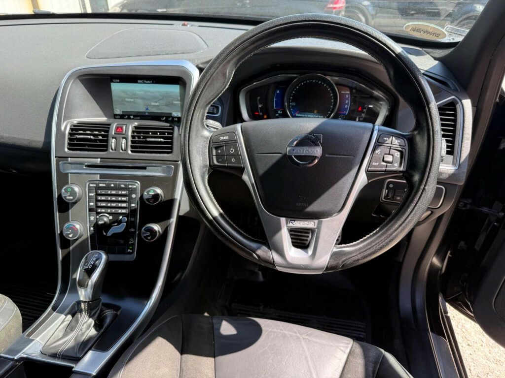 Volvo XC60 2.0 D4 R-design Lux 178 Bhp Black #54