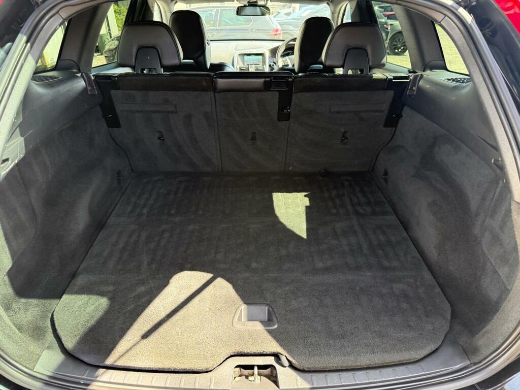 Volvo XC60 2.0 D4 R-design Lux 178 Bhp Black #22