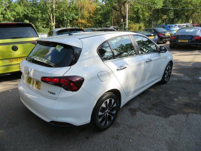 Fiat Tipo 2020 1.4 Mpi Mirror Hatchback Eu White #3