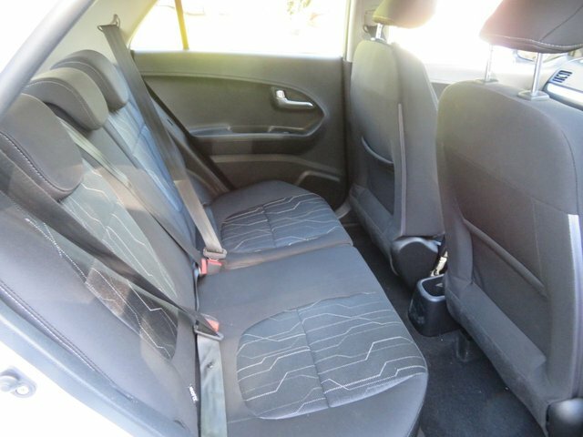 Kia Picanto 1.0 1 White #8