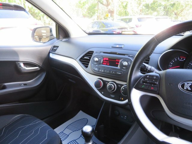 Kia Picanto 1.0 1 White #22
