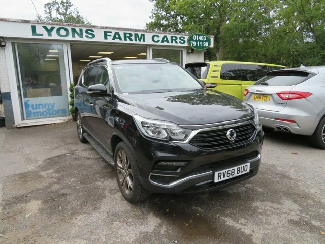 SsangYong Rexton 2018 2.2D Ultimate Suv T-tronic 4 Wheel Black