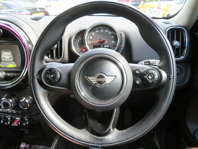 Mini Countryman 1.5 Cooper All4 134 Bhp Red #16