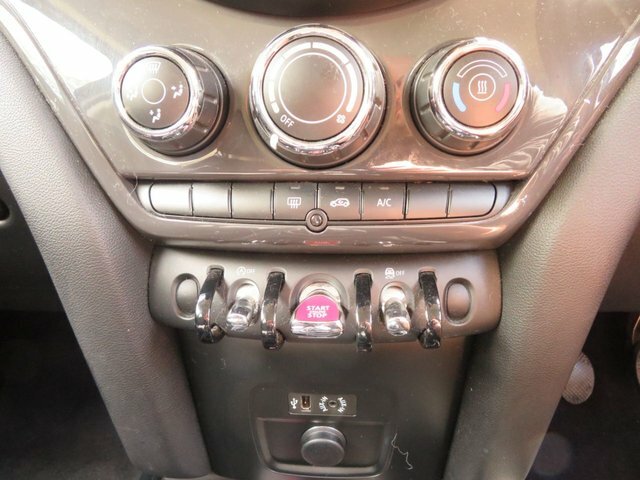 Mini Countryman 1.5 Cooper All4 134 Bhp Red #14
