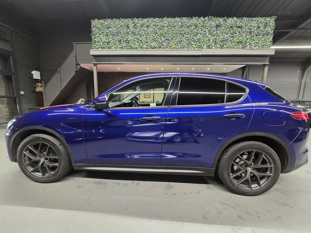 Alfa Romeo Stelvio Suv 2.0 2.0 Turbo 200Hp Awd Sprint 202222 Blue #4
