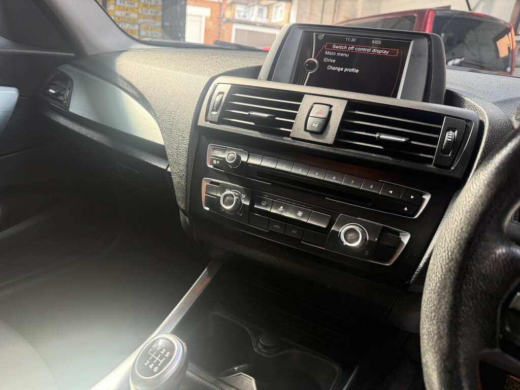BMW 1 Series Hatchback Blue #16
