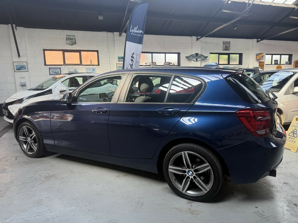 BMW 1 Series 1.6 116I Sport 5-Door Blue #3