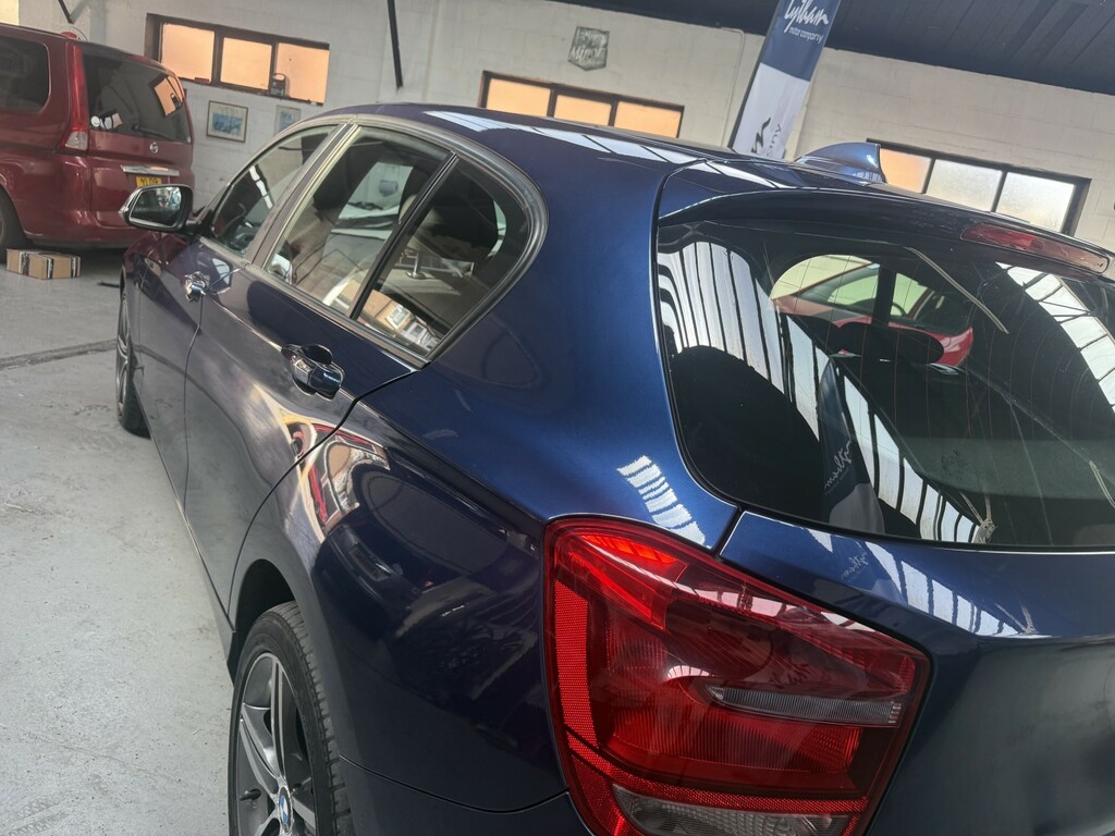 BMW 1 Series Hatchback Blue #10