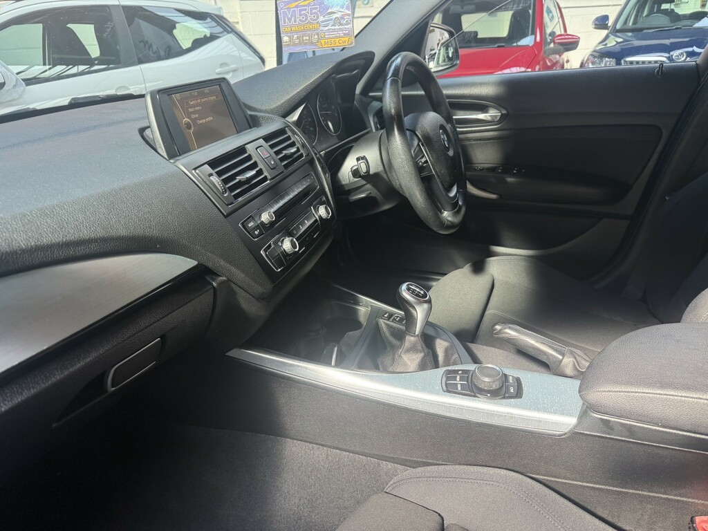 BMW 1 Series Hatchback Blue #14