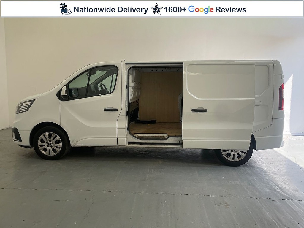 Renault Trafic Ll30 Extra Blue Dci Lwb 130Ps U8445 Ulez YA74VDG White #4