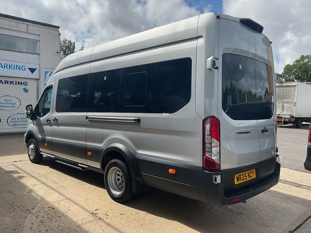 Ford Transit Custom 460 Ecoblue Limited 17 Seat Minibus U8464 U WR25NZY Silver #6