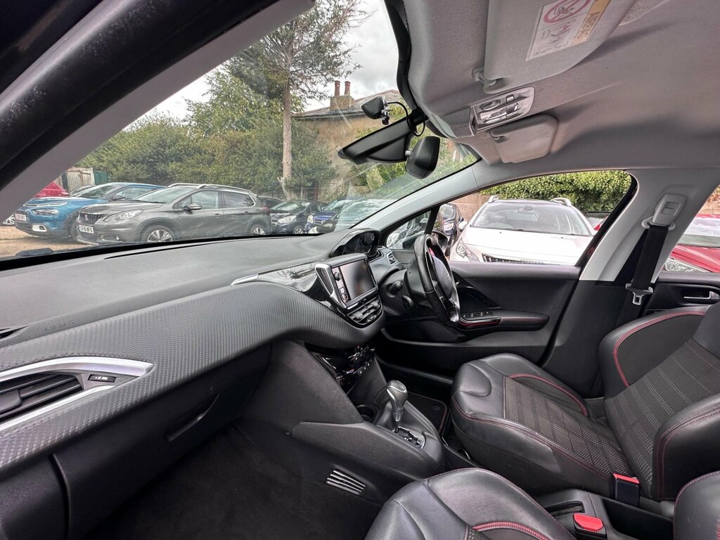Peugeot 208  Black #13