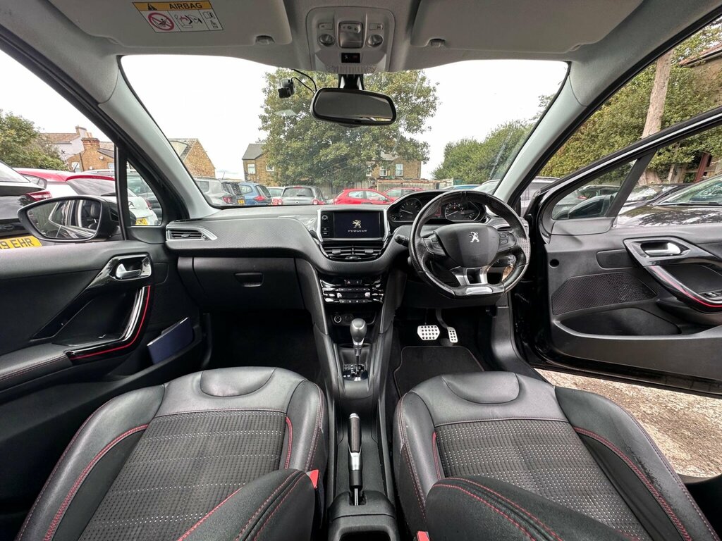 Peugeot 208  Black #17