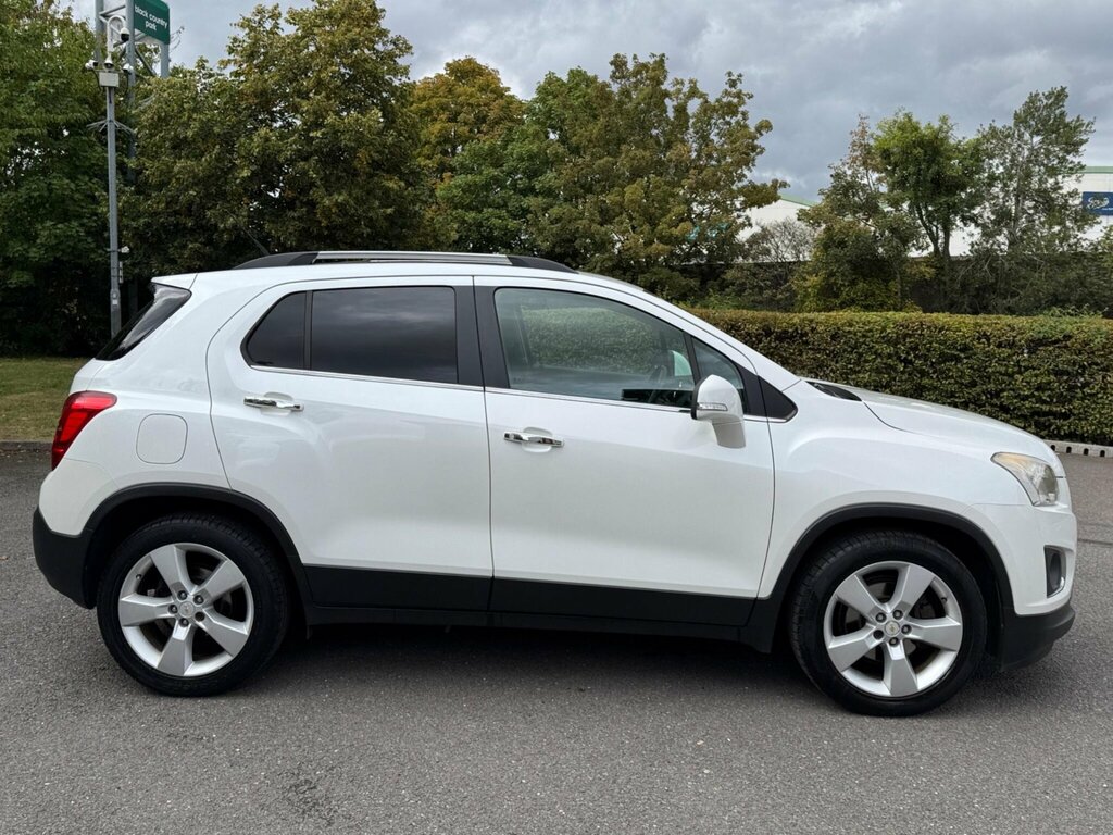 Chevrolet Trax 1.4T Lt 4Wd Euro 5 Ss White #4