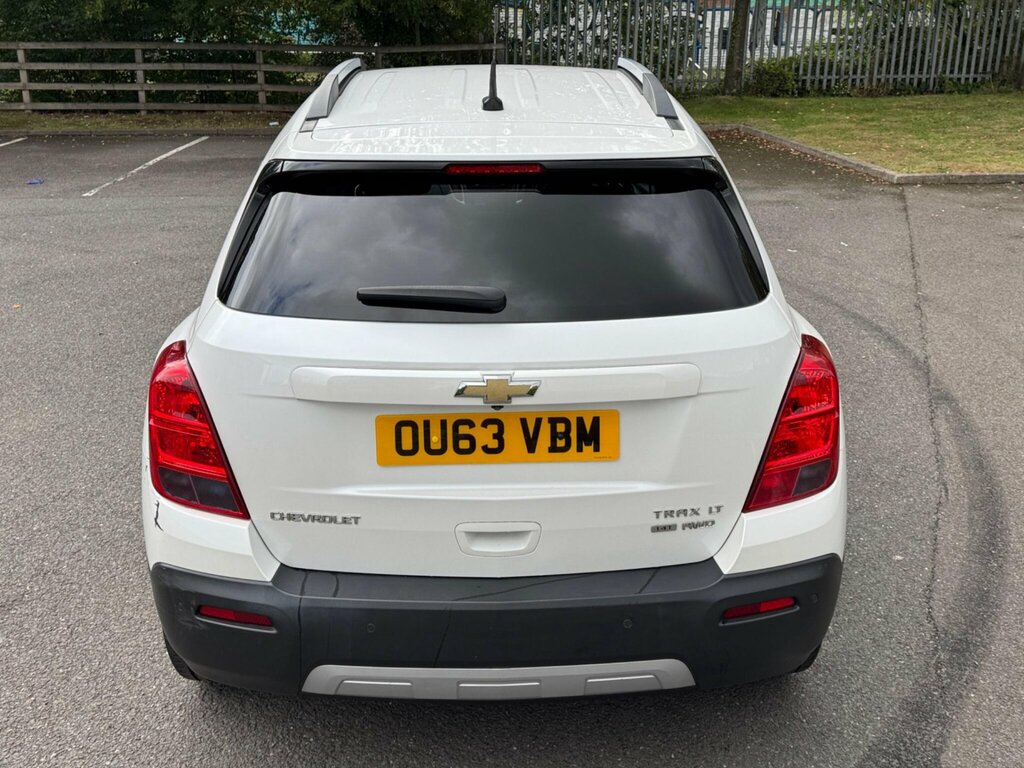 Chevrolet Trax 1.4T Lt 4Wd Euro 5 Ss White #6