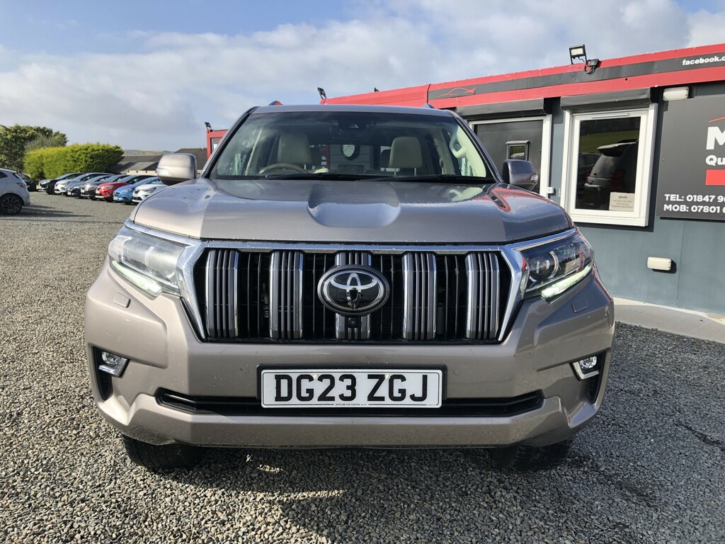 Toyota Land Cruiser 2.8 D Invincible Brown #2