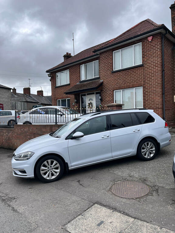 Volkswagen Golf 1.6 Tdi Se Nav KXZ7954 Silver #2