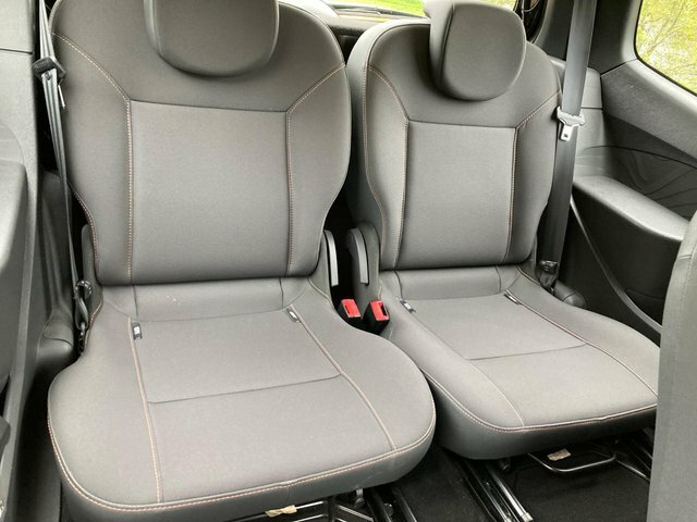 Renault Twingo Expressionulez Free0523 Mot Red #12