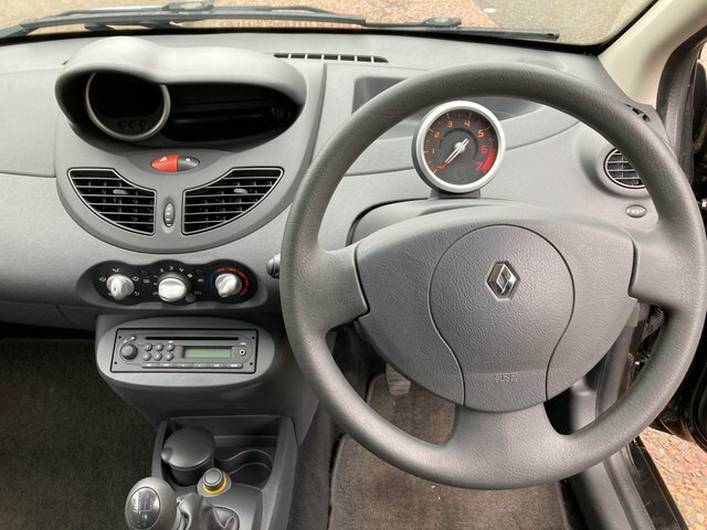 Renault Twingo Expressionulez Free0523 Mot Red #14