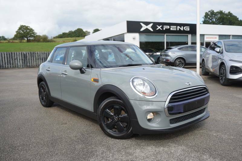 Mini Hatch 1.5 Cooper Euro 6 Ss Grey
