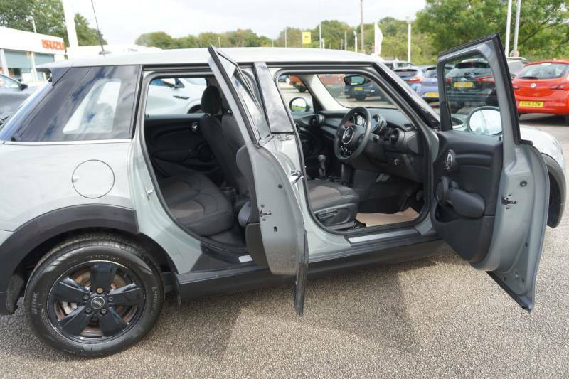 Mini Hatch 1.5 Cooper Euro 6 Ss Grey #5