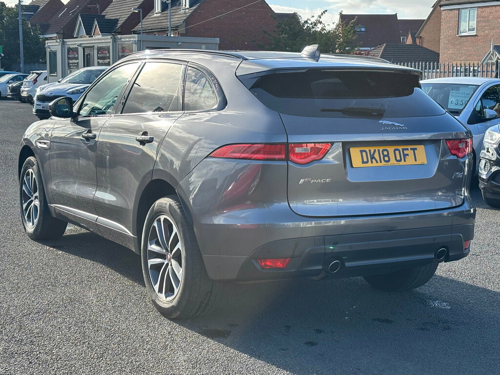 Jaguar F-Pace 2.0D Portfolio Awd Black #8