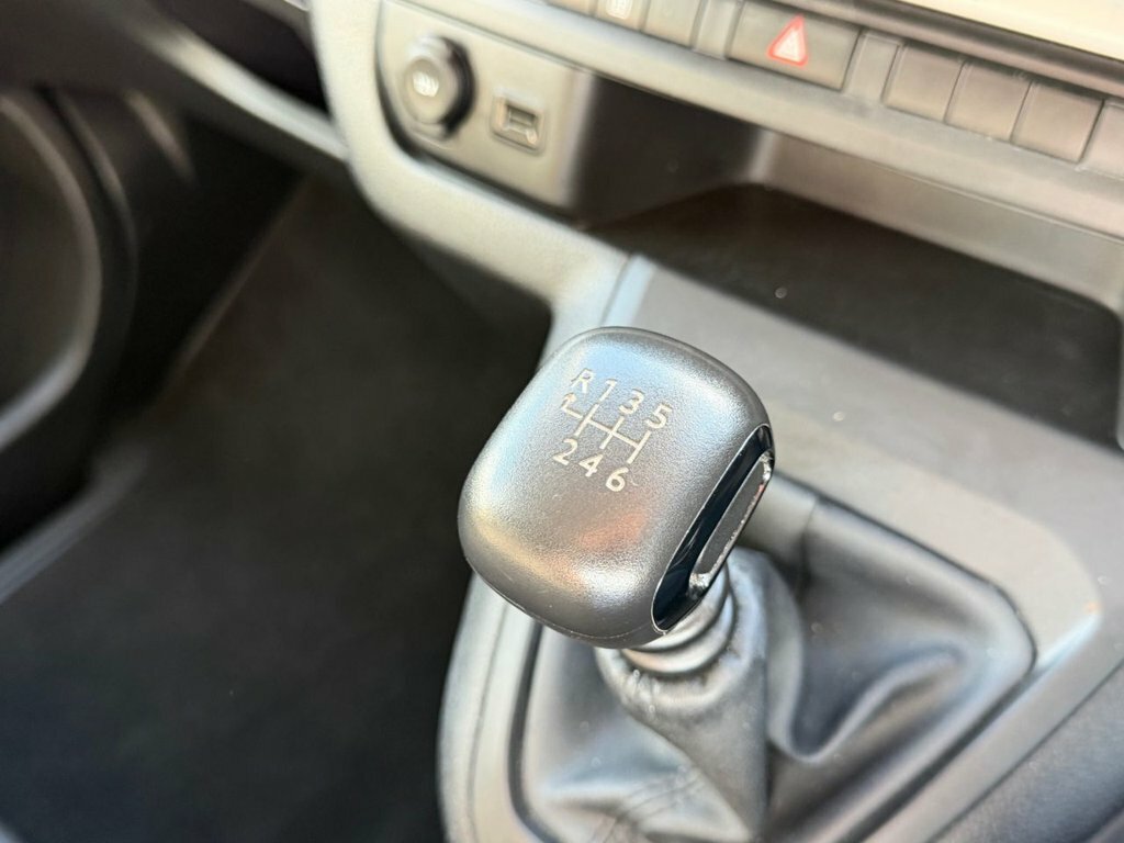 Citroen SpaceTourer Mpv Silver #42