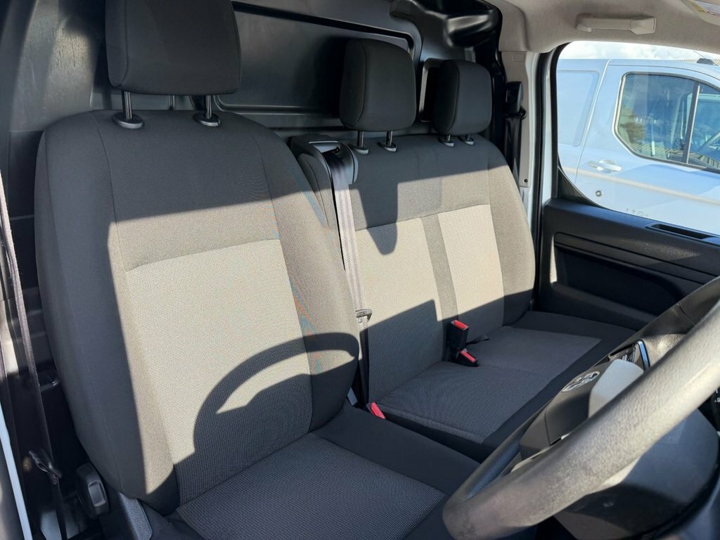 Vauxhall Vivaro Prime Grey #16