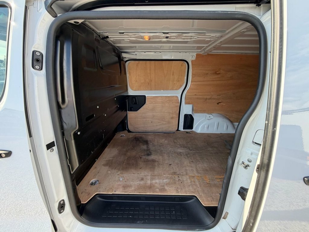 Vauxhall Vivaro Prime Grey #27