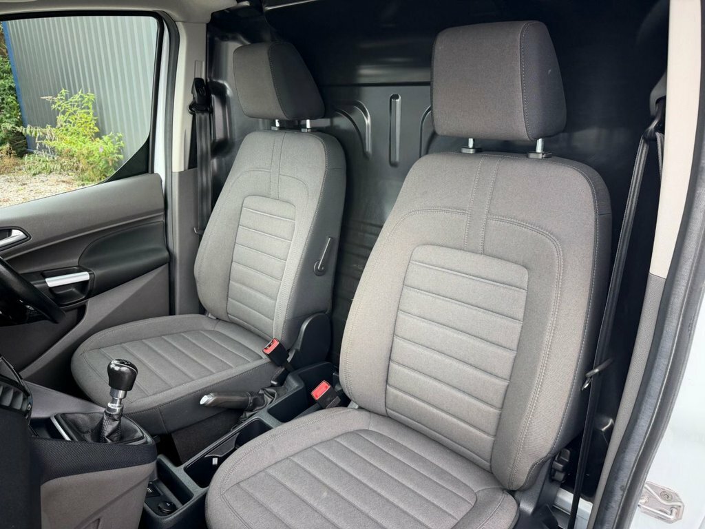 Ford Transit Connect 1.5 Ecoblue 120Ps Limited Short Wheelbase L1h1 Low Blue #28