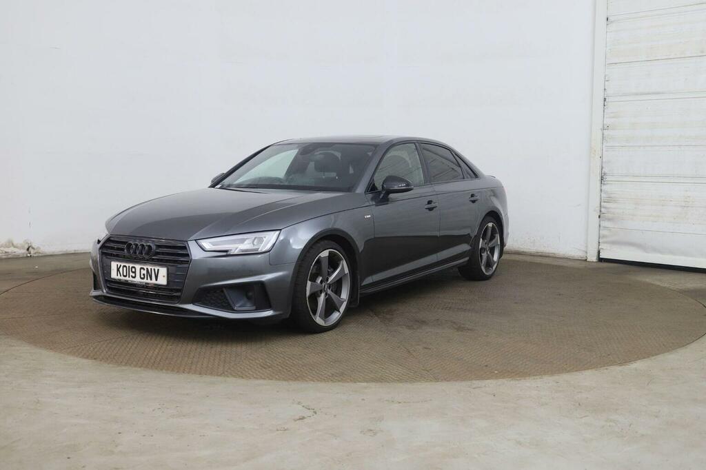 Audi A4 2.0 Tdi 40 Black Edition S Tronic Euro 6 Ss Grey #3