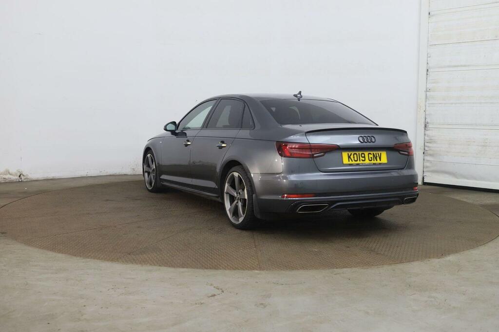 Audi A4 2.0 Tdi 40 Black Edition S Tronic Euro 6 Ss Grey #5
